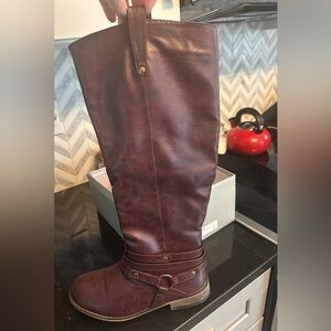Journee Collection Walla Wide Calf Riding Boots in wine